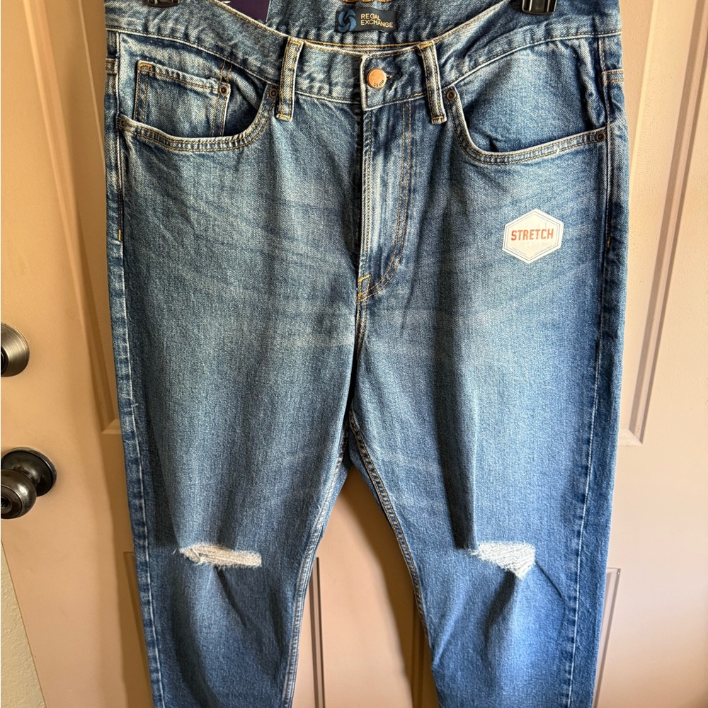 Regal exchange men’s distressed jeans size 34x30.